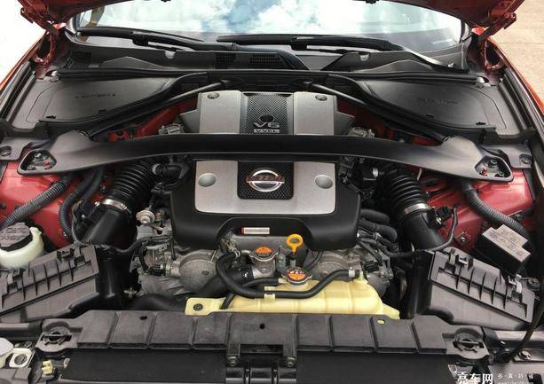 日产370Z 2013款  3.7L Coupe